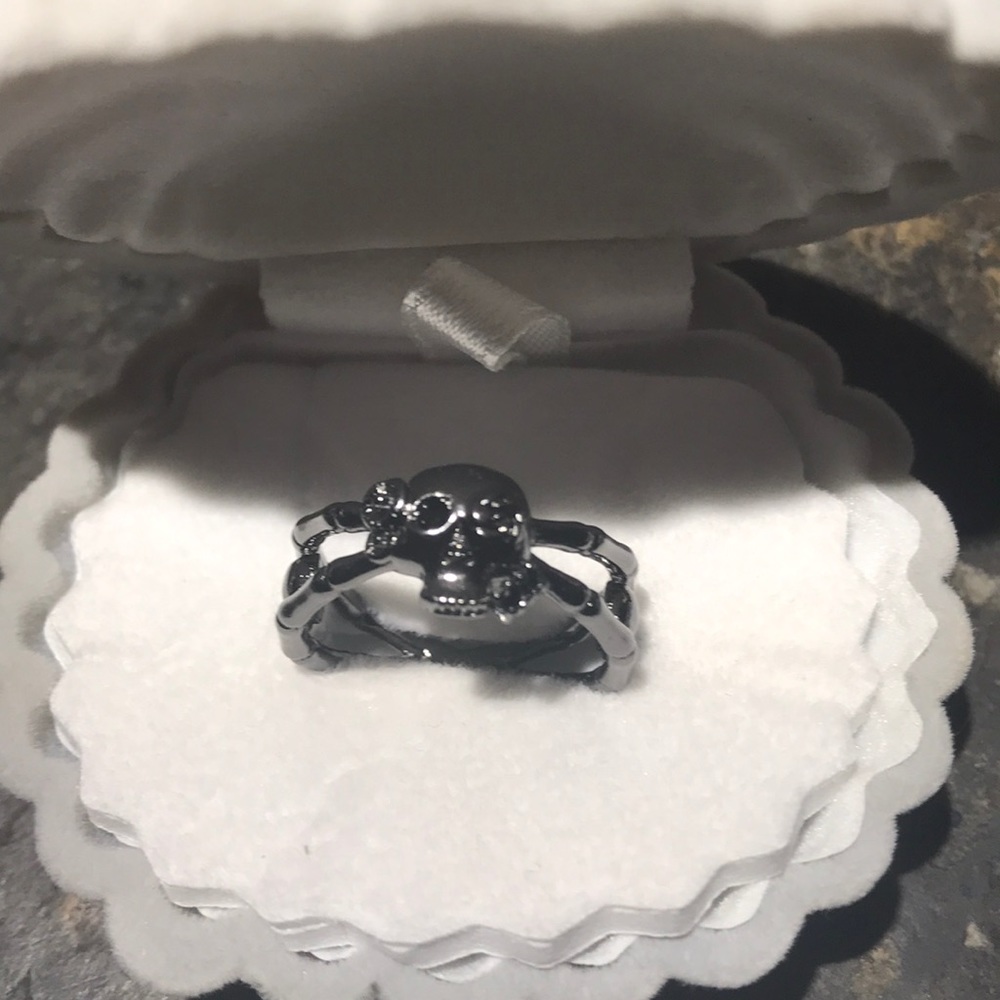 2/$28 Skull π Black Spiral Ring - Picture 4 of 5